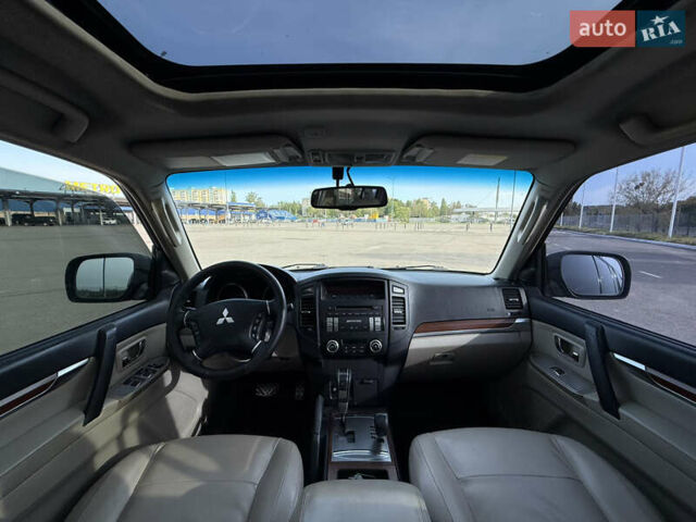 Черный Мицубиси Паджеро Вагон, объемом двигателя 3 л и пробегом 250 тыс. км за 8500 $, фото 8 на Automoto.ua