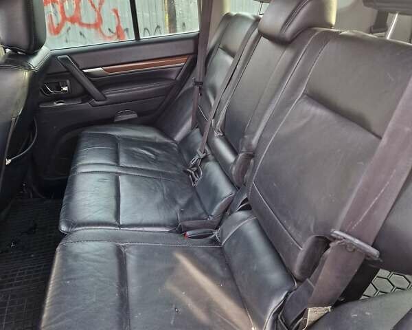 Черный Мицубиси Паджеро Вагон, объемом двигателя 2.97 л и пробегом 280 тыс. км за 10500 $, фото 8 на Automoto.ua