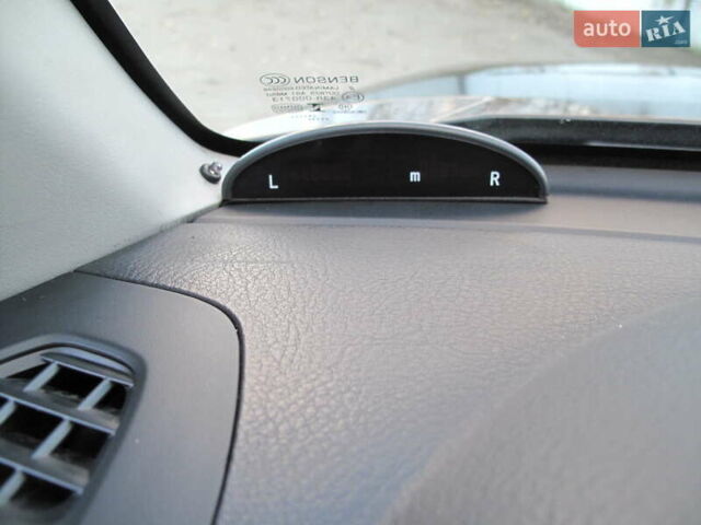 Чорний Міцубісі Паджеро Вагон, об'ємом двигуна 3 л та пробігом 254 тис. км за 10800 $, фото 72 на Automoto.ua