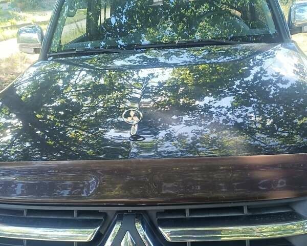 Черный Мицубиси Паджеро Вагон, объемом двигателя 3 л и пробегом 238 тыс. км за 11500 $, фото 12 на Automoto.ua