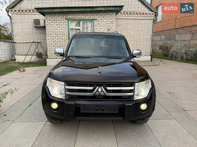 Міцубісі Паджеро Вагон 2007 у Дніпро (Дніпропетровську) на Automoto.ua Чорний Міцубісі Паджеро Вагон, об'ємом двигуна 3 л та пробігом 168 тис. км за 11200 $, фото 1 на Automoto.ua