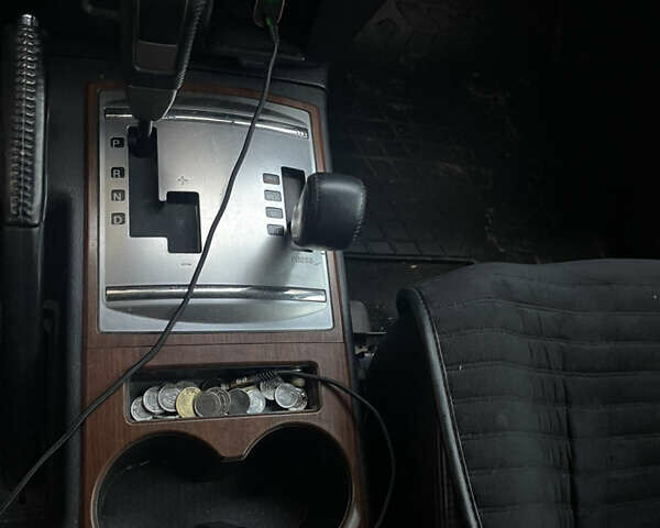 Черный Мицубиси Паджеро Вагон, объемом двигателя 3.83 л и пробегом 315 тыс. км за 12000 $, фото 1 на Automoto.ua