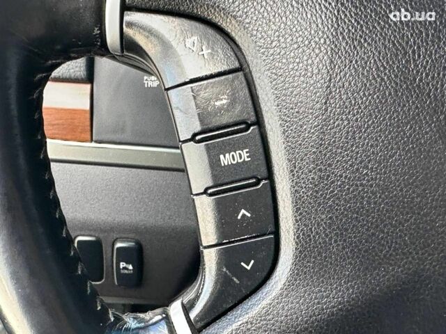 Черный Мицубиси Паджеро Вагон, объемом двигателя 3.2 л и пробегом 139 тыс. км за 14990 $, фото 24 на Automoto.ua