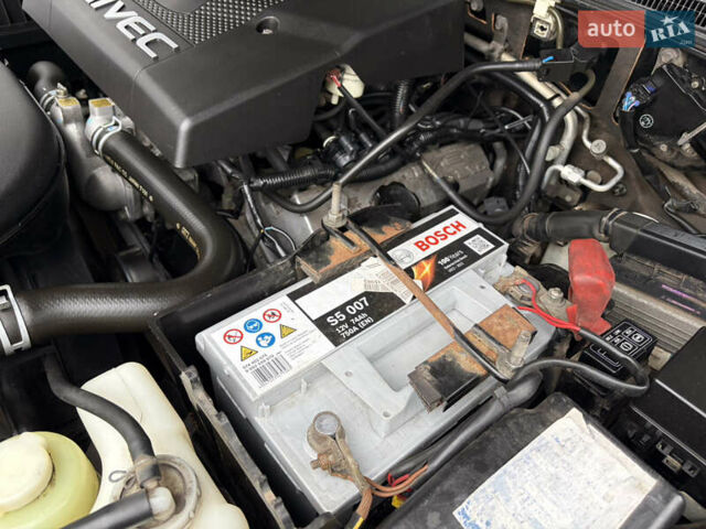 Черный Мицубиси Паджеро Вагон, объемом двигателя 3.8 л и пробегом 180 тыс. км за 13800 $, фото 27 на Automoto.ua