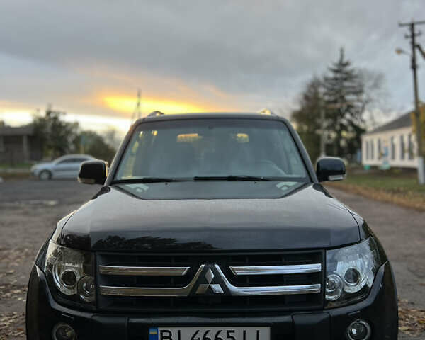 Мицубиси Паджеро Вагон 2007 в Полтаве на Automoto.ua Черный Мицубиси Паджеро Вагон, объемом двигателя 3.8 л и пробегом 208 тыс. км за 11500 $, фото 5 на Automoto.ua