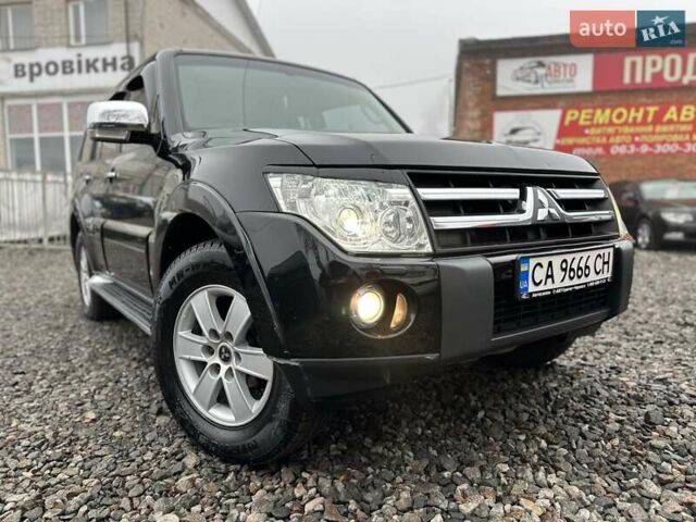 Черный Мицубиси Паджеро Вагон, объемом двигателя 3 л и пробегом 227 тыс. км за 11800 $, фото 16 на Automoto.ua