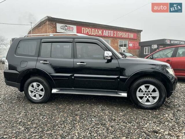 Черный Мицубиси Паджеро Вагон, объемом двигателя 3 л и пробегом 227 тыс. км за 11800 $, фото 7 на Automoto.ua
