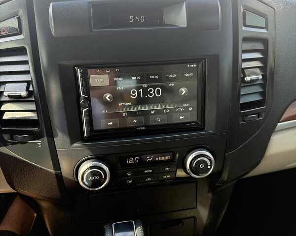 Черный Мицубиси Паджеро Вагон, объемом двигателя 2.97 л и пробегом 200 тыс. км за 10500 $, фото 9 на Automoto.ua