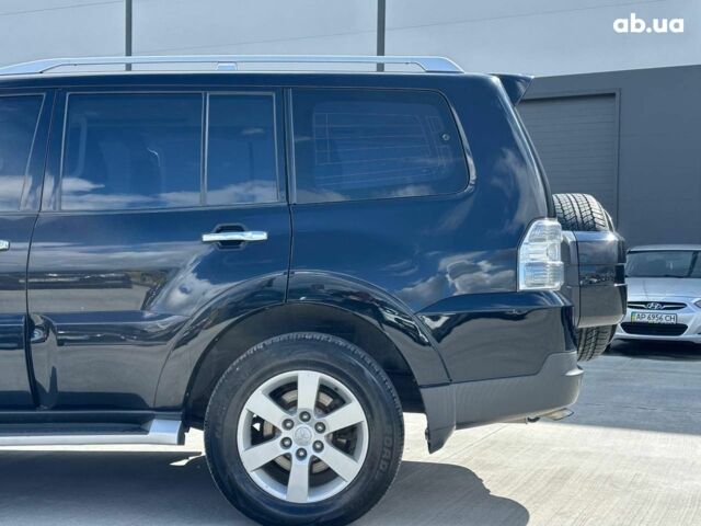 Черный Мицубиси Паджеро Вагон, объемом двигателя 3.2 л и пробегом 139 тыс. км за 14990 $, фото 4 на Automoto.ua