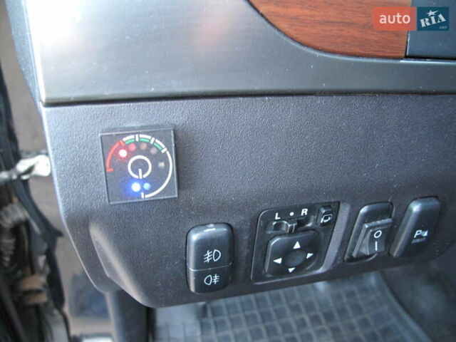 Чорний Міцубісі Паджеро Вагон, об'ємом двигуна 3 л та пробігом 254 тис. км за 10800 $, фото 69 на Automoto.ua
