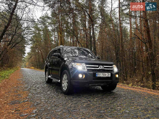 Чорний Міцубісі Паджеро Вагон, об'ємом двигуна 3.2 л та пробігом 270 тис. км за 12950 $, фото 20 на Automoto.ua