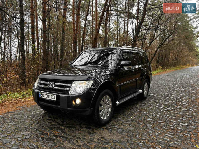 Чорний Міцубісі Паджеро Вагон, об'ємом двигуна 3.2 л та пробігом 270 тис. км за 12950 $, фото 27 на Automoto.ua