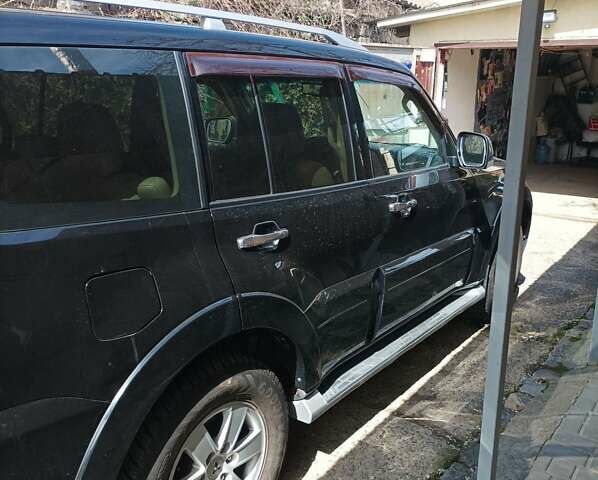Черный Мицубиси Паджеро Вагон, объемом двигателя 2.97 л и пробегом 214 тыс. км за 10000 $, фото 16 на Automoto.ua