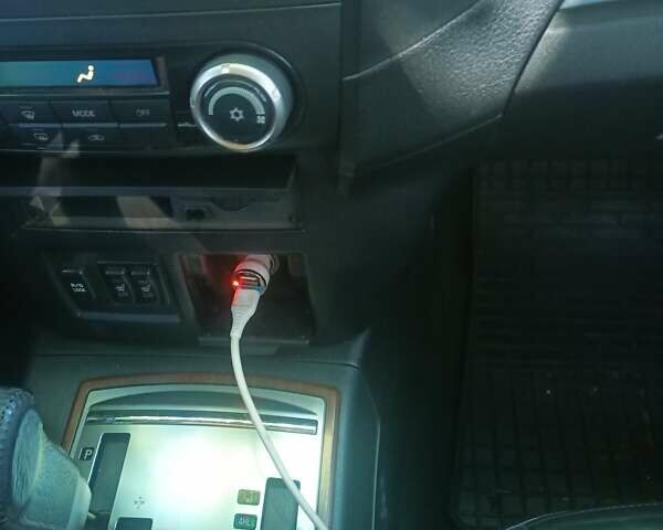 Черный Мицубиси Паджеро Вагон, объемом двигателя 3 л и пробегом 238 тыс. км за 11500 $, фото 2 на Automoto.ua