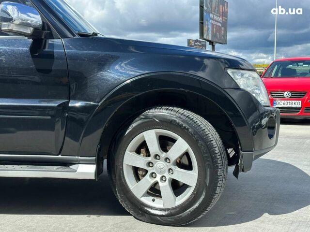 Черный Мицубиси Паджеро Вагон, объемом двигателя 3.2 л и пробегом 139 тыс. км за 14990 $, фото 12 на Automoto.ua