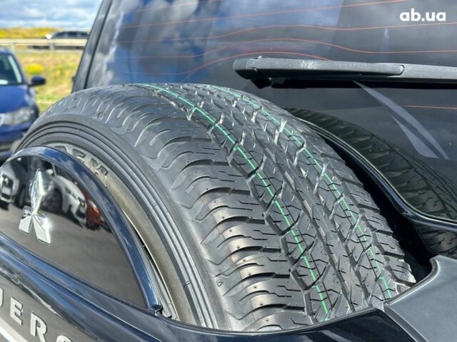 Черный Мицубиси Паджеро Вагон, объемом двигателя 3.2 л и пробегом 139 тыс. км за 14990 $, фото 8 на Automoto.ua