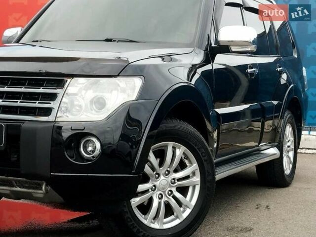 Черный Мицубиси Паджеро Вагон, объемом двигателя 2.97 л и пробегом 143 тыс. км за 12100 $, фото 5 на Automoto.ua