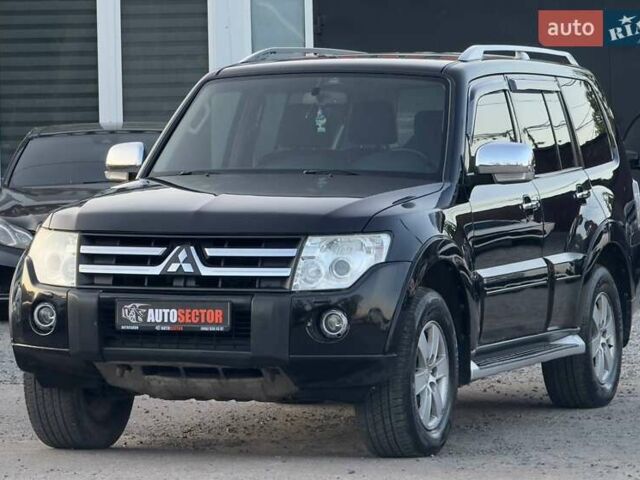 Чорний Міцубісі Паджеро Вагон, об'ємом двигуна 2.97 л та пробігом 179 тис. км за 12500 $, фото 2 на Automoto.ua