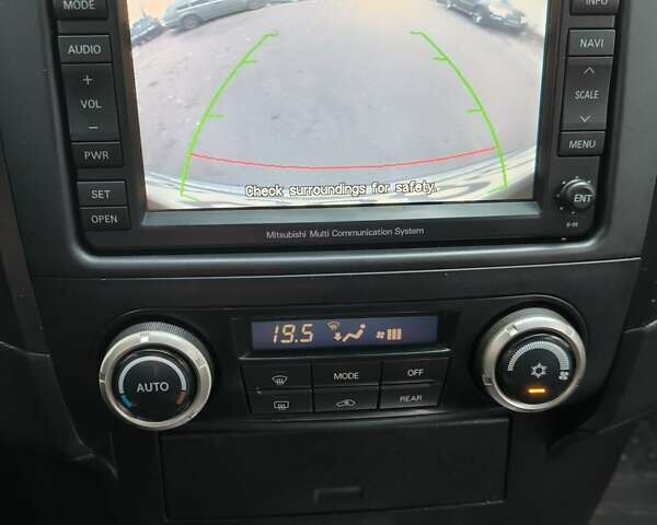 Черный Мицубиси Паджеро Вагон, объемом двигателя 3.2 л и пробегом 263 тыс. км за 13800 $, фото 27 на Automoto.ua