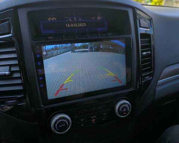 Черный Мицубиси Паджеро Вагон, объемом двигателя 2.97 л и пробегом 241 тыс. км за 15500 $, фото 5 на Automoto.ua