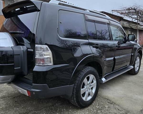Черный Мицубиси Паджеро Вагон, объемом двигателя 3.83 л и пробегом 153 тыс. км за 10800 $, фото 13 на Automoto.ua