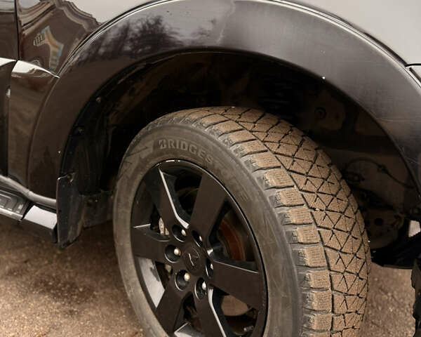 Черный Мицубиси Паджеро Вагон, объемом двигателя 3.83 л и пробегом 218 тыс. км за 10700 $, фото 19 на Automoto.ua