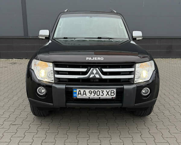 Черный Мицубиси Паджеро Вагон, объемом двигателя 2.97 л и пробегом 218 тыс. км за 11499 $, фото 4 на Automoto.ua