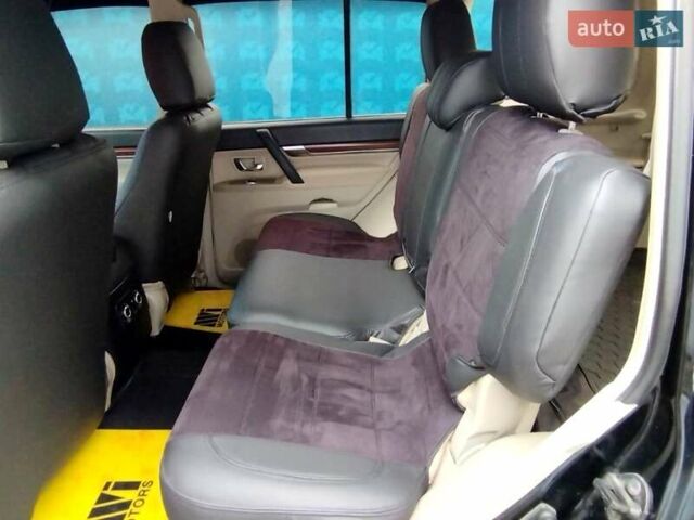 Черный Мицубиси Паджеро Вагон, объемом двигателя 2.97 л и пробегом 143 тыс. км за 12100 $, фото 71 на Automoto.ua