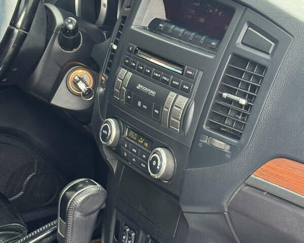 Міцубісі Паджеро Вагон 2008 у Івано-Франківську на Automoto.ua Чорний Міцубісі Паджеро Вагон, об'ємом двигуна 2.97 л та пробігом 195 тис. км за 11900 $, фото 24 на Automoto.ua