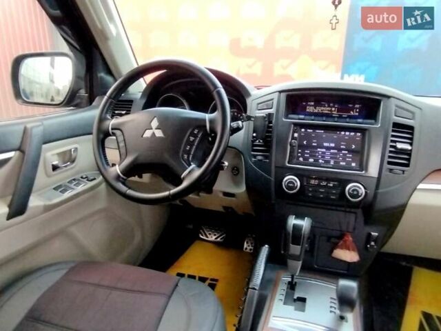 Черный Мицубиси Паджеро Вагон, объемом двигателя 2.97 л и пробегом 143 тыс. км за 12100 $, фото 56 на Automoto.ua