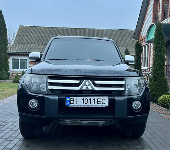 Черный Мицубиси Паджеро Вагон, объемом двигателя 2.97 л и пробегом 271 тыс. км за 11200 $, фото 1 на Automoto.ua