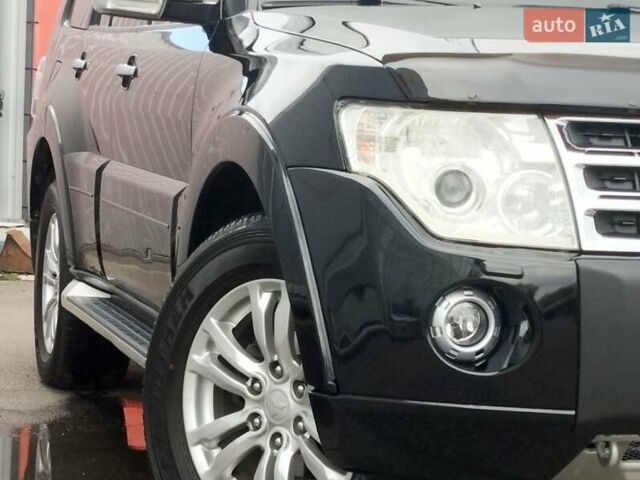 Черный Мицубиси Паджеро Вагон, объемом двигателя 2.97 л и пробегом 143 тыс. км за 12100 $, фото 4 на Automoto.ua