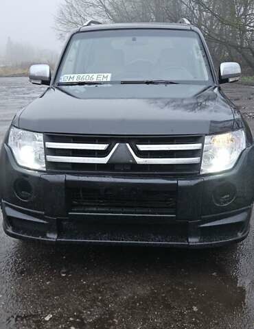 Черный Мицубиси Паджеро Вагон, объемом двигателя 3.2 л и пробегом 300 тыс. км за 10500 $, фото 2 на Automoto.ua