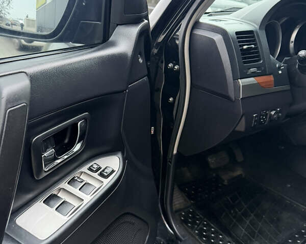 Черный Мицубиси Паджеро Вагон, объемом двигателя 2.97 л и пробегом 218 тыс. км за 11499 $, фото 51 на Automoto.ua