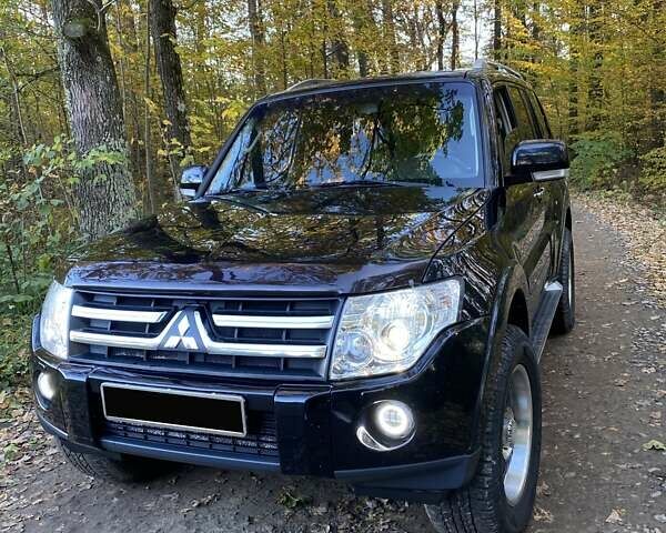 Черный Мицубиси Паджеро Вагон, объемом двигателя 3.2 л и пробегом 242 тыс. км за 17000 $, фото 8 на Automoto.ua