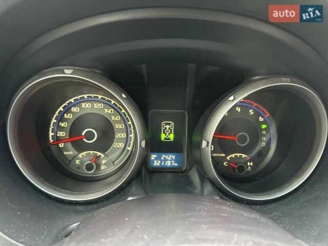 Чорний Міцубісі Паджеро Вагон, об'ємом двигуна 3.2 л та пробігом 320 тис. км за 12500 $, фото 10 на Automoto.ua