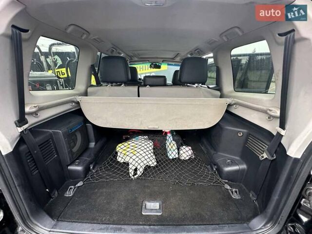 Чорний Міцубісі Паджеро Вагон, об'ємом двигуна 2.97 л та пробігом 188 тис. км за 9200 $, фото 10 на Automoto.ua