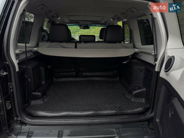 Черный Мицубиси Паджеро Вагон, объемом двигателя 3.2 л и пробегом 305 тыс. км за 12900 $, фото 20 на Automoto.ua