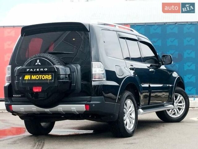 Черный Мицубиси Паджеро Вагон, объемом двигателя 2.97 л и пробегом 143 тыс. км за 12100 $, фото 3 на Automoto.ua