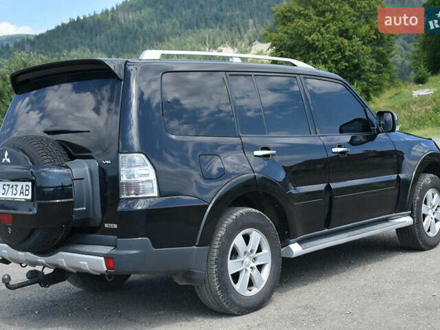 Чорний Міцубісі Паджеро Вагон, об'ємом двигуна 2.97 л та пробігом 310 тис. км за 13600 $, фото 9 на Automoto.ua