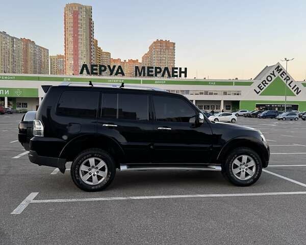 Черный Мицубиси Паджеро Вагон, объемом двигателя 2.97 л и пробегом 325 тыс. км за 11500 $, фото 6 на Automoto.ua
