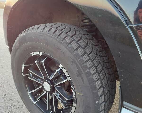 Чорний Міцубісі Паджеро Вагон, об'ємом двигуна 2.97 л та пробігом 286 тис. км за 9400 $, фото 14 на Automoto.ua