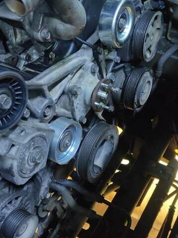 Чорний Міцубісі Паджеро Вагон, об'ємом двигуна 3 л та пробігом 330 тис. км за 11700 $, фото 8 на Automoto.ua