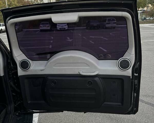 Черный Мицубиси Паджеро Вагон, объемом двигателя 2.97 л и пробегом 325 тыс. км за 11500 $, фото 17 на Automoto.ua