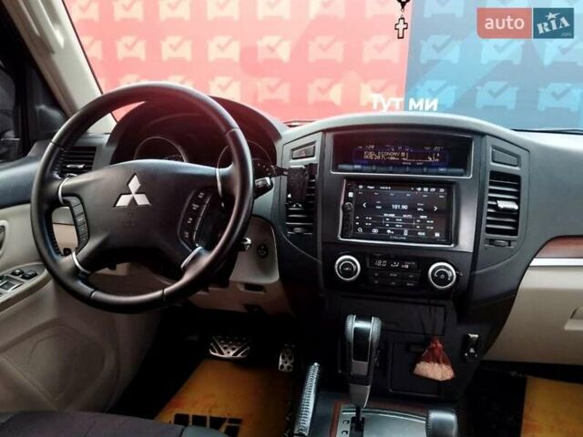 Черный Мицубиси Паджеро Вагон, объемом двигателя 2.97 л и пробегом 143 тыс. км за 12100 $, фото 55 на Automoto.ua
