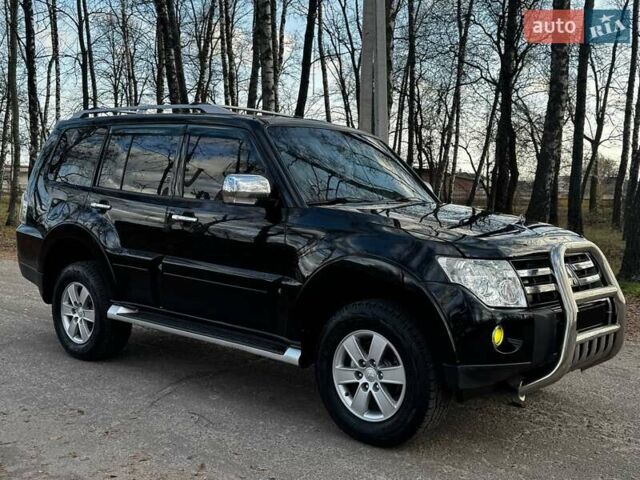 Черный Мицубиси Паджеро Вагон, объемом двигателя 2.97 л и пробегом 186 тыс. км за 10700 $, фото 4 на Automoto.ua