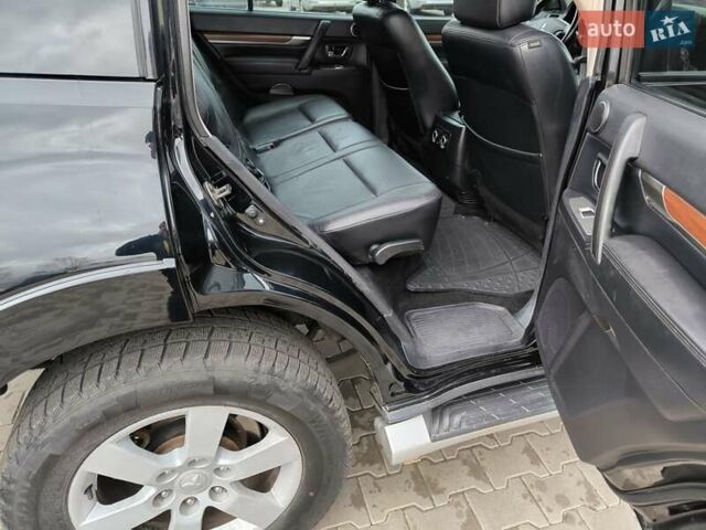 Черный Мицубиси Паджеро Вагон, объемом двигателя 3.2 л и пробегом 263 тыс. км за 13800 $, фото 19 на Automoto.ua