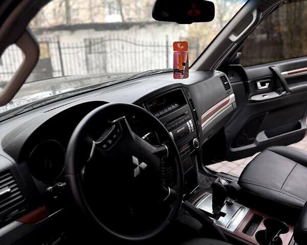 Чорний Міцубісі Паджеро Вагон, об'ємом двигуна 2.97 л та пробігом 166 тис. км за 10900 $, фото 1 на Automoto.ua