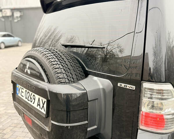 Черный Мицубиси Паджеро Вагон, объемом двигателя 3.83 л и пробегом 218 тыс. км за 10700 $, фото 48 на Automoto.ua
