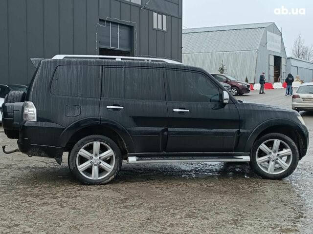 Черный Мицубиси Паджеро Вагон, объемом двигателя 3 л и пробегом 280 тыс. км за 12590 $, фото 14 на Automoto.ua